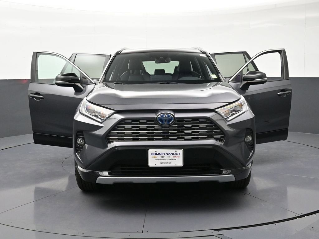2019 Toyota RAV4 Hybrid XSE