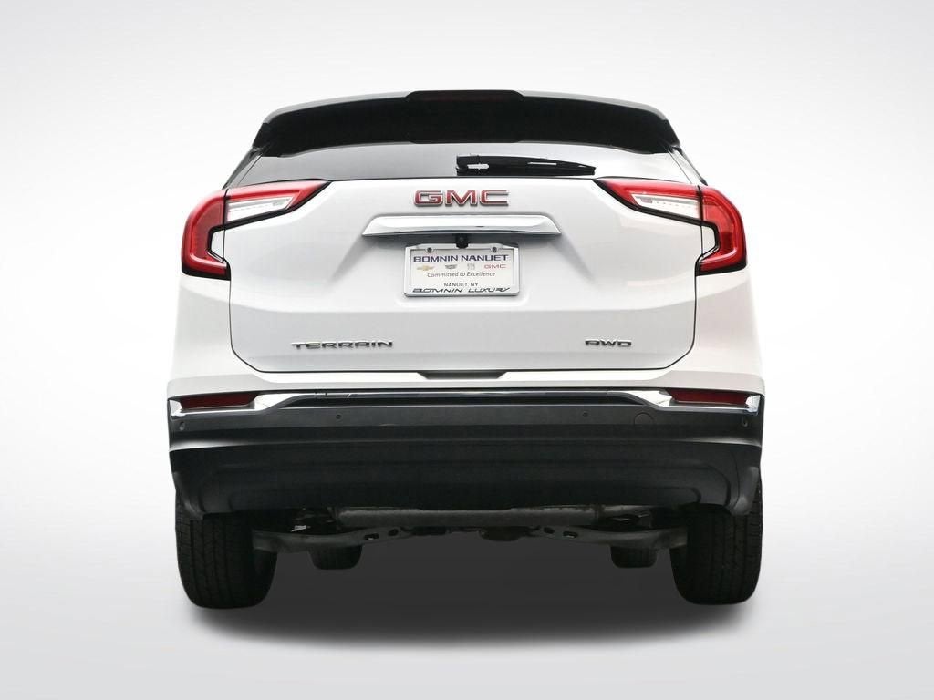 2023 GMC Terrain SLT