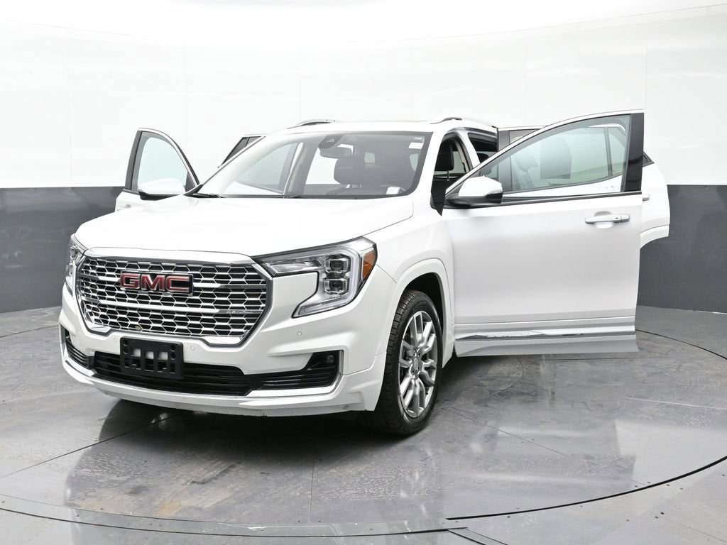 2022 GMC Terrain Denali