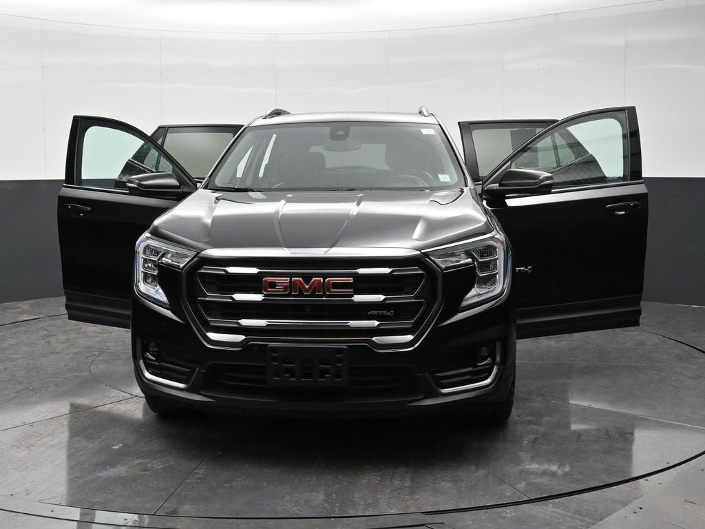 2022 GMC Terrain AT4