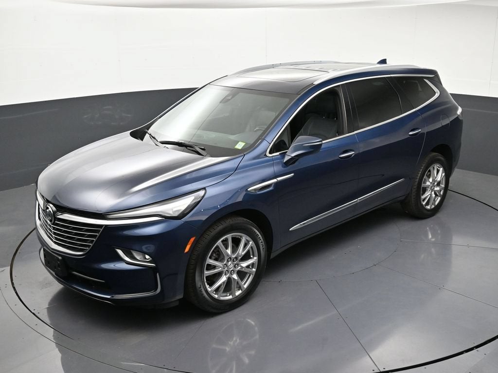 2024 Buick Enclave Essence