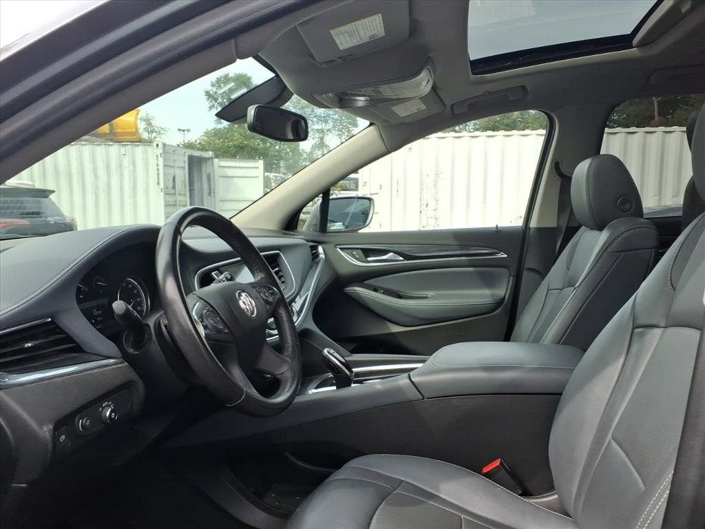 2020 Buick Enclave Essence