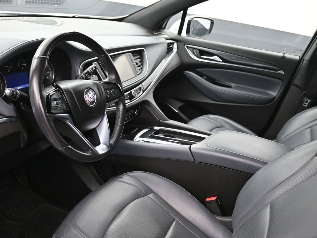 2022 Buick Enclave Essence