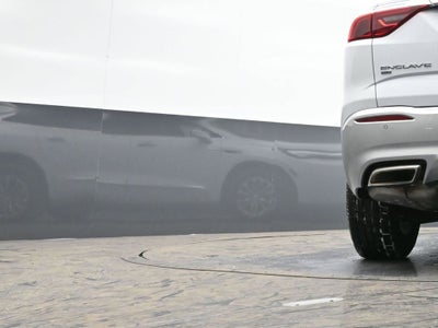 2022 Buick Enclave Essence