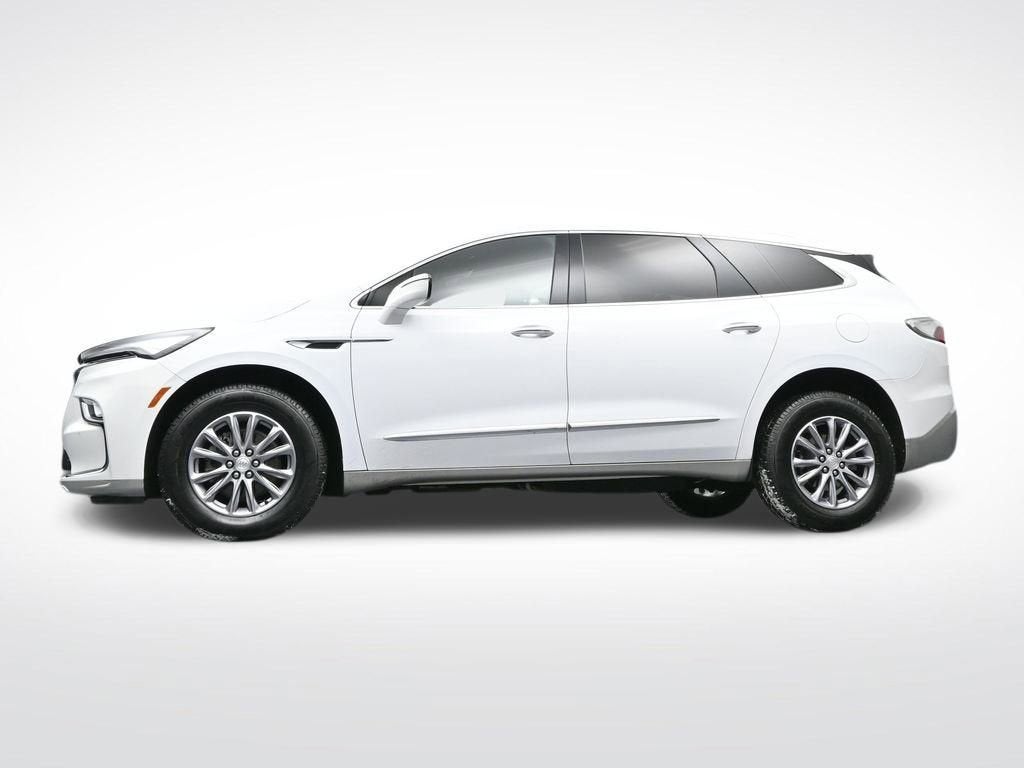 2022 Buick Enclave Essence