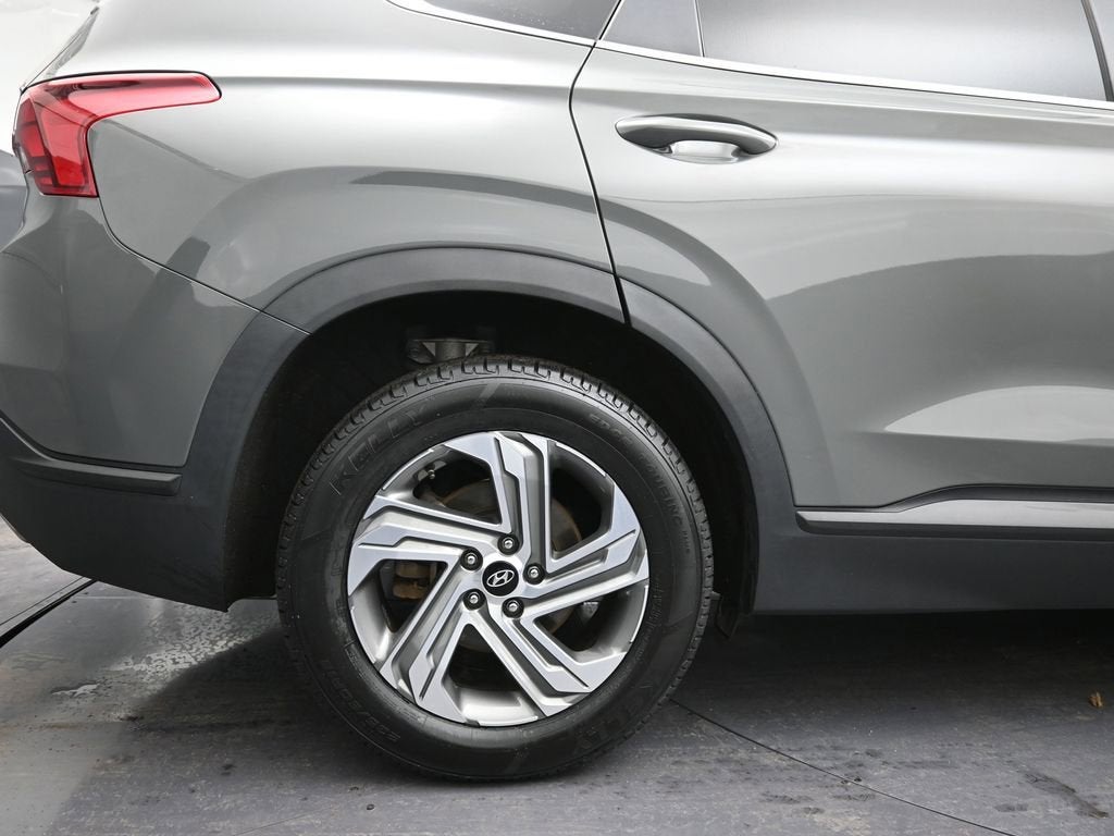 2021 Hyundai Santa Fe SE