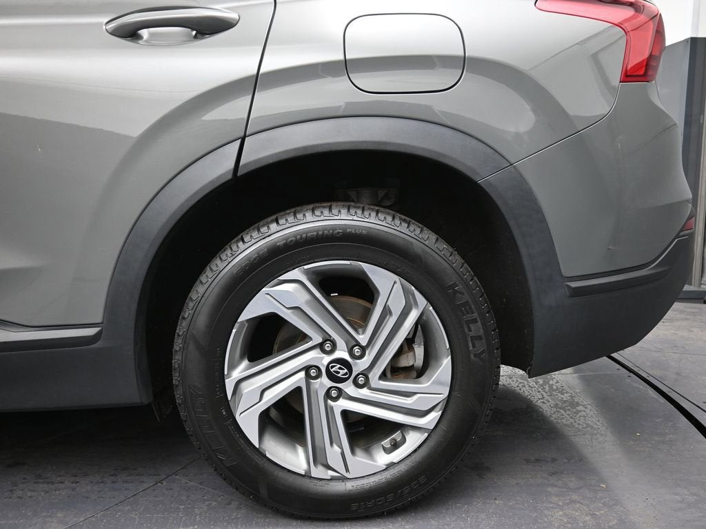 2021 Hyundai Santa Fe SE