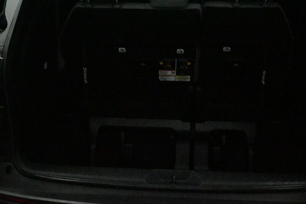 2025 Toyota Sienna LE
