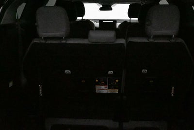 2025 Toyota Sienna LE