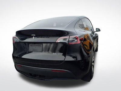 2025 Tesla Model Y Long Range