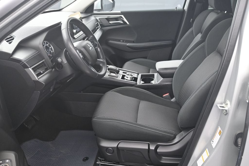 2022 Mitsubishi Outlander ES 2.5 S-AWC