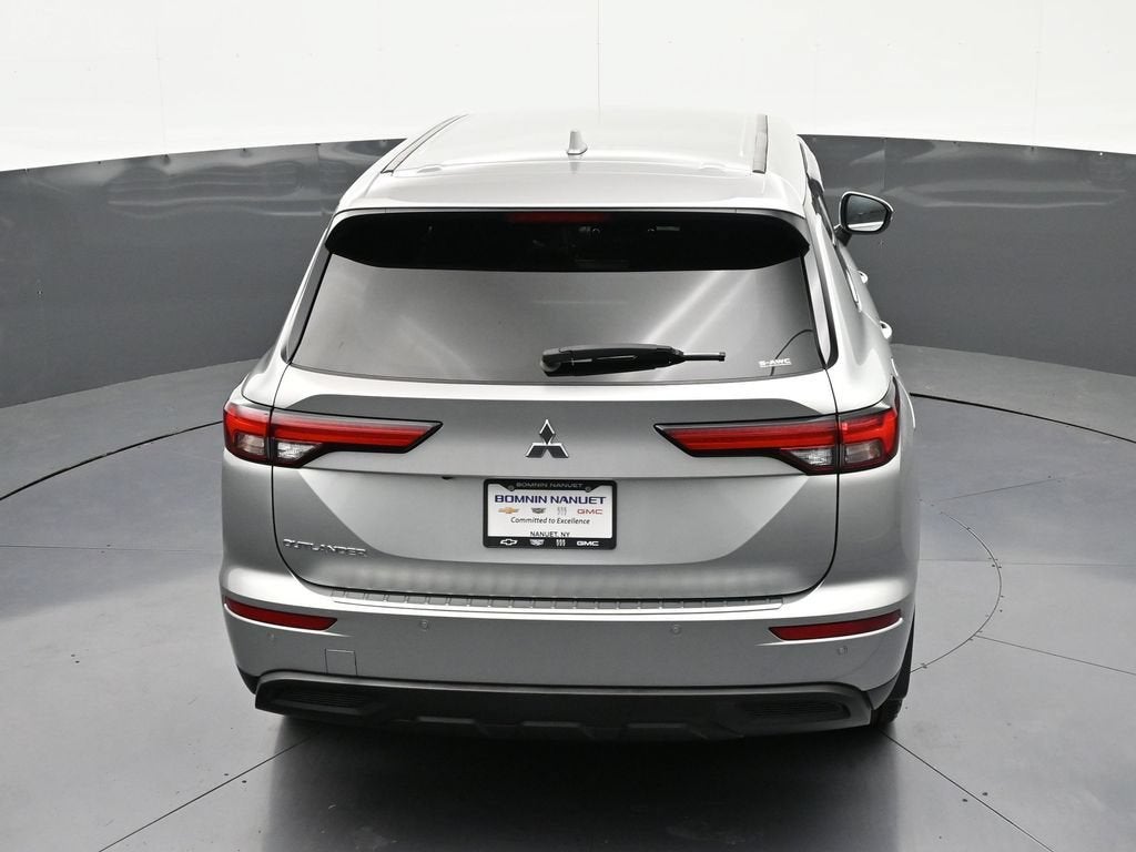 2022 Mitsubishi Outlander ES 2.5 S-AWC