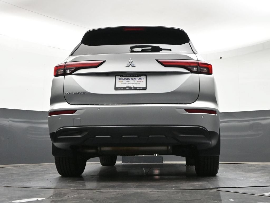 2022 Mitsubishi Outlander ES 2.5 S-AWC