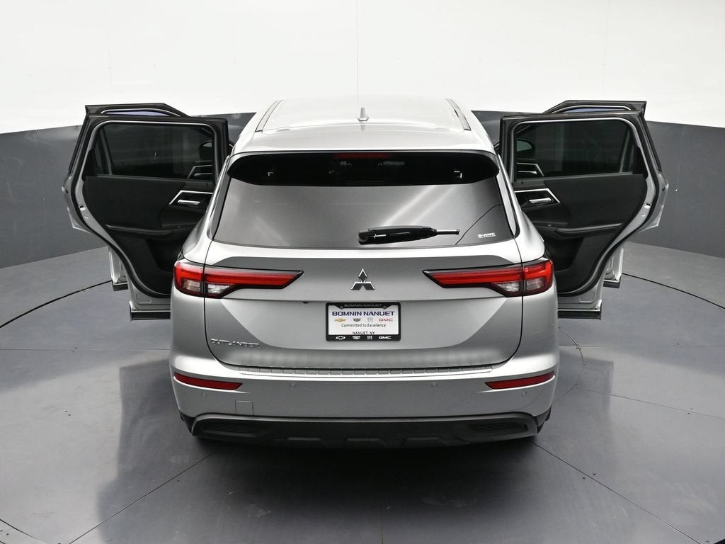 2022 Mitsubishi Outlander ES 2.5 S-AWC