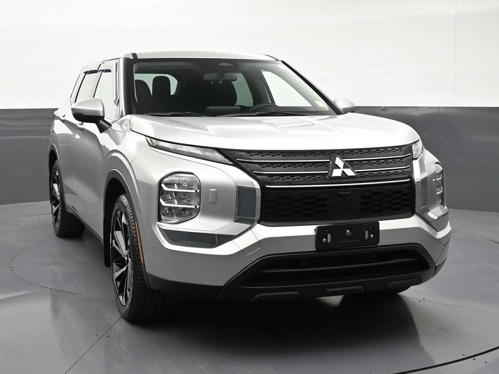 2022 Mitsubishi Outlander ES 2.5 S-AWC