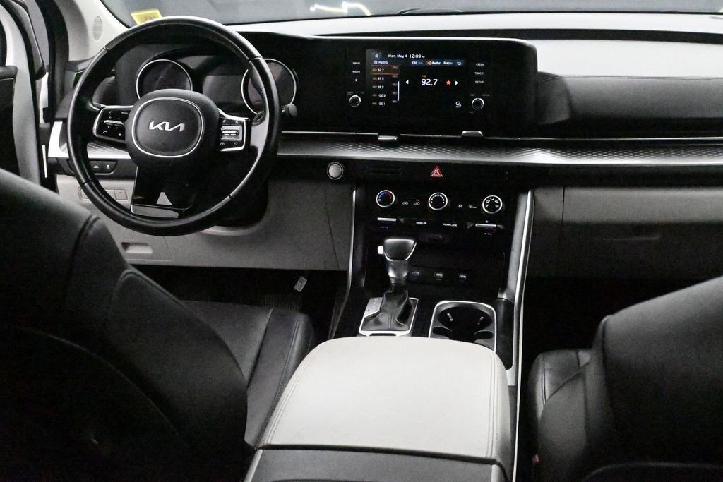 2022 Kia Carnival LXS