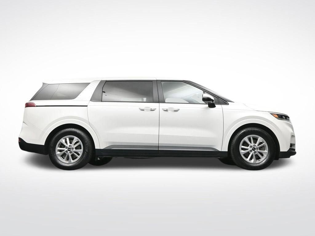 2022 Kia Carnival LXS