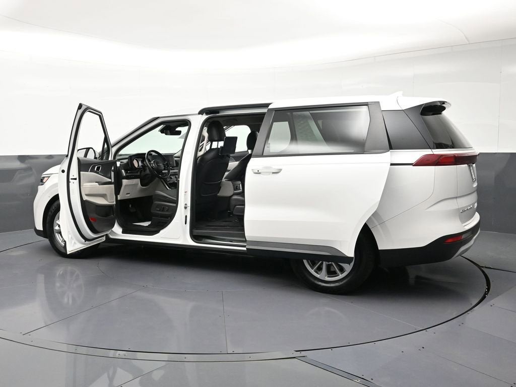 2022 Kia Carnival LXS