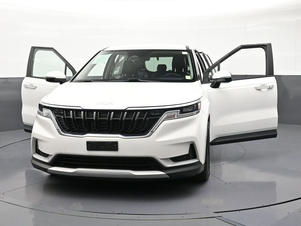2022 Kia Carnival LXS