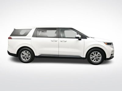 2022 Kia Carnival LXS