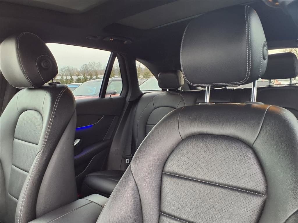 2021 Mercedes-Benz GLC GLC 300