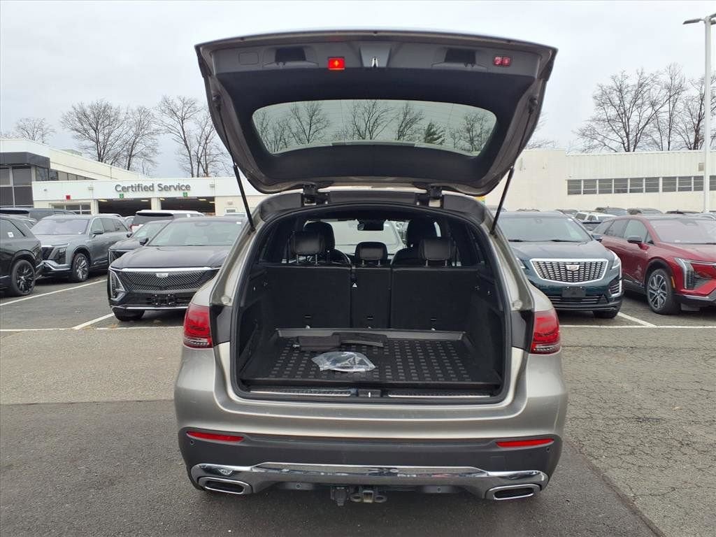 2021 Mercedes-Benz GLC GLC 300