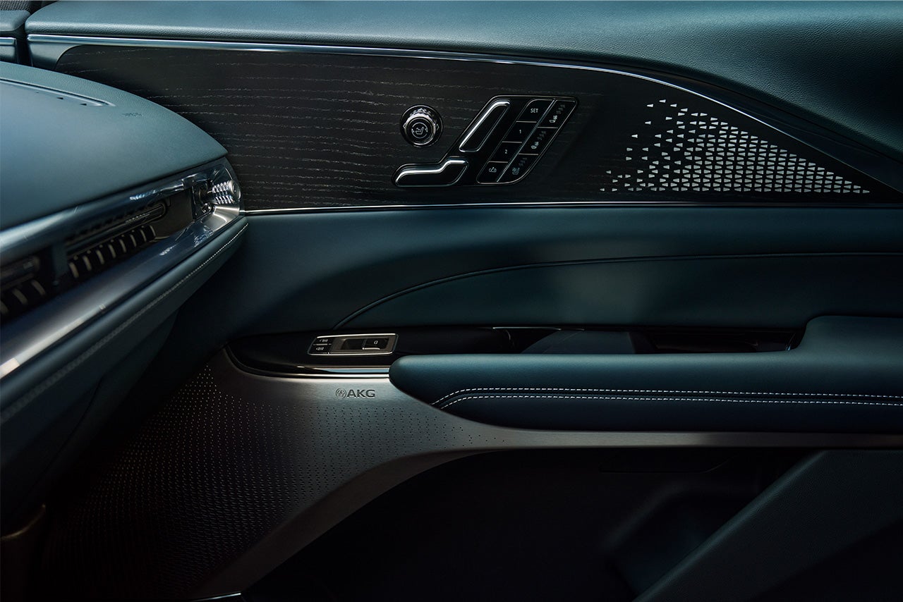 Bomnin Cadillac Nanuet in Nanuet NY