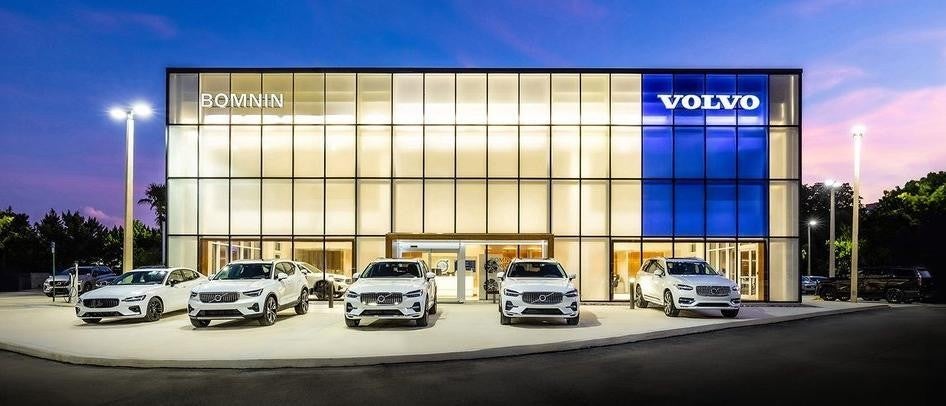 dealership exterior Bomnin Cadillac Nanuet in Nanuet NY